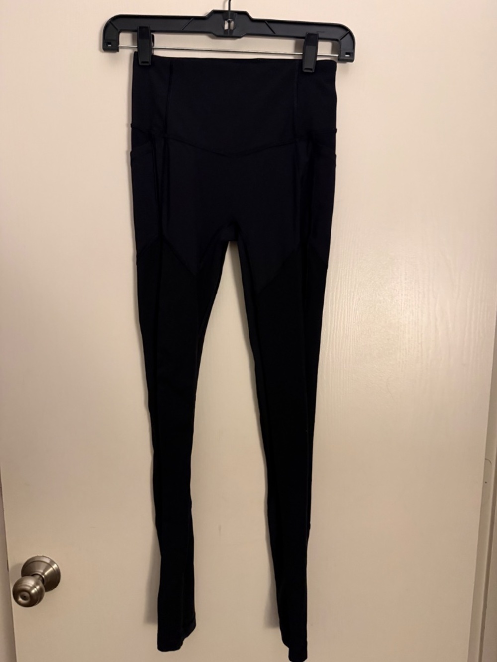 Lululemon Align High rise 28” - Picture 3 of 3